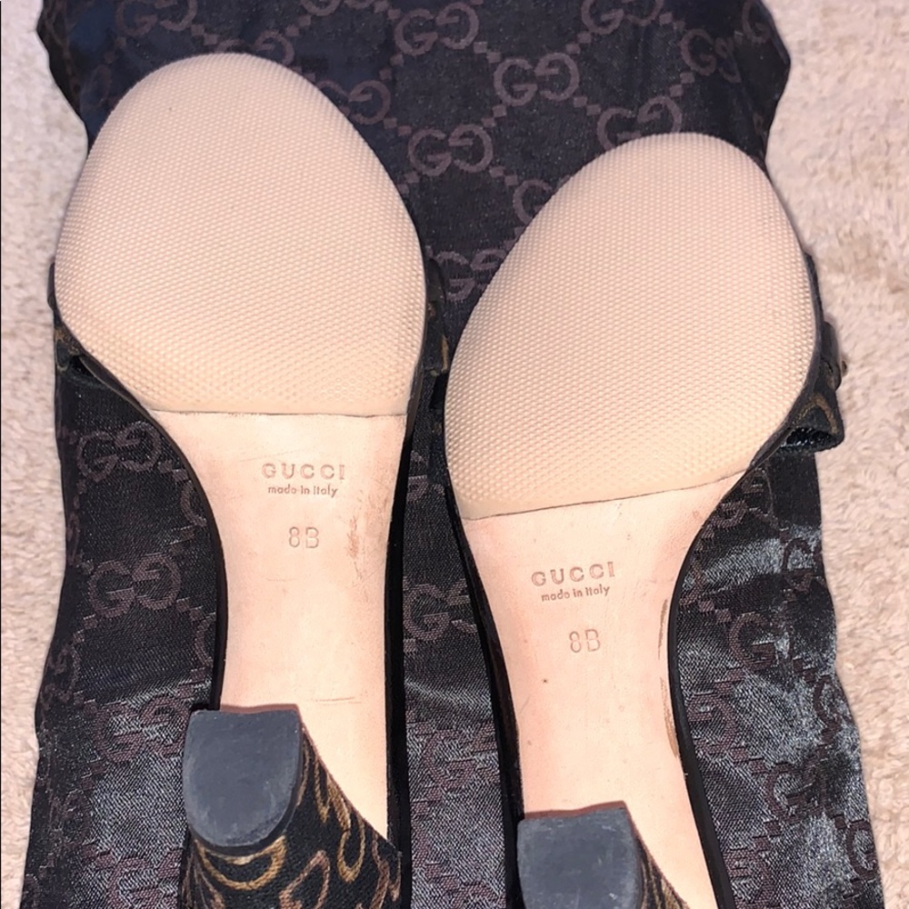 SOLD Auth Gucci Black Horsebit heels Sz 8.5 - Picture 6 of 13